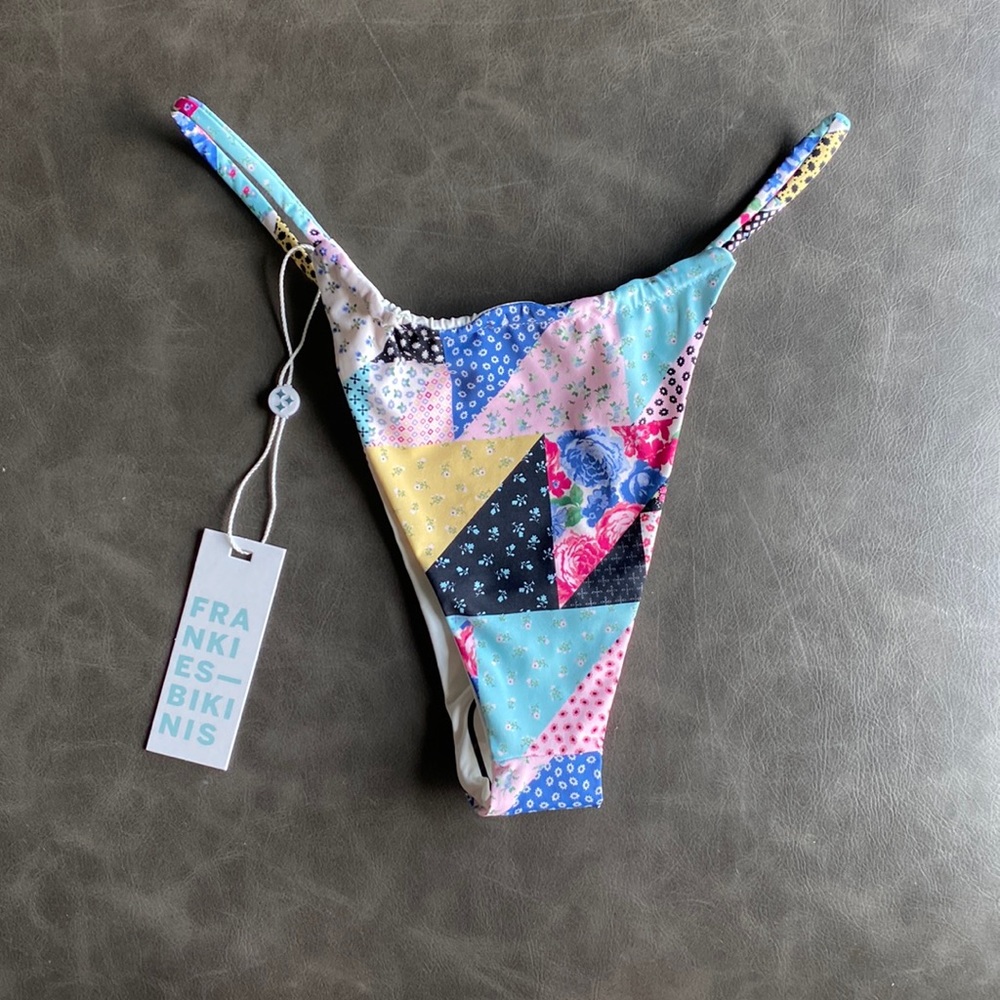 NWT Frankie’s Bikinis Bottoms